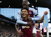 开云体育中国-阿斯顿维拉客场吞下苦果，埃弗顿反超软弱对手