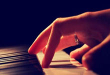 开云体育在线-印尼羽毛球队强势击败丹麦，戴资颖惊艳世界的传奇瞬间