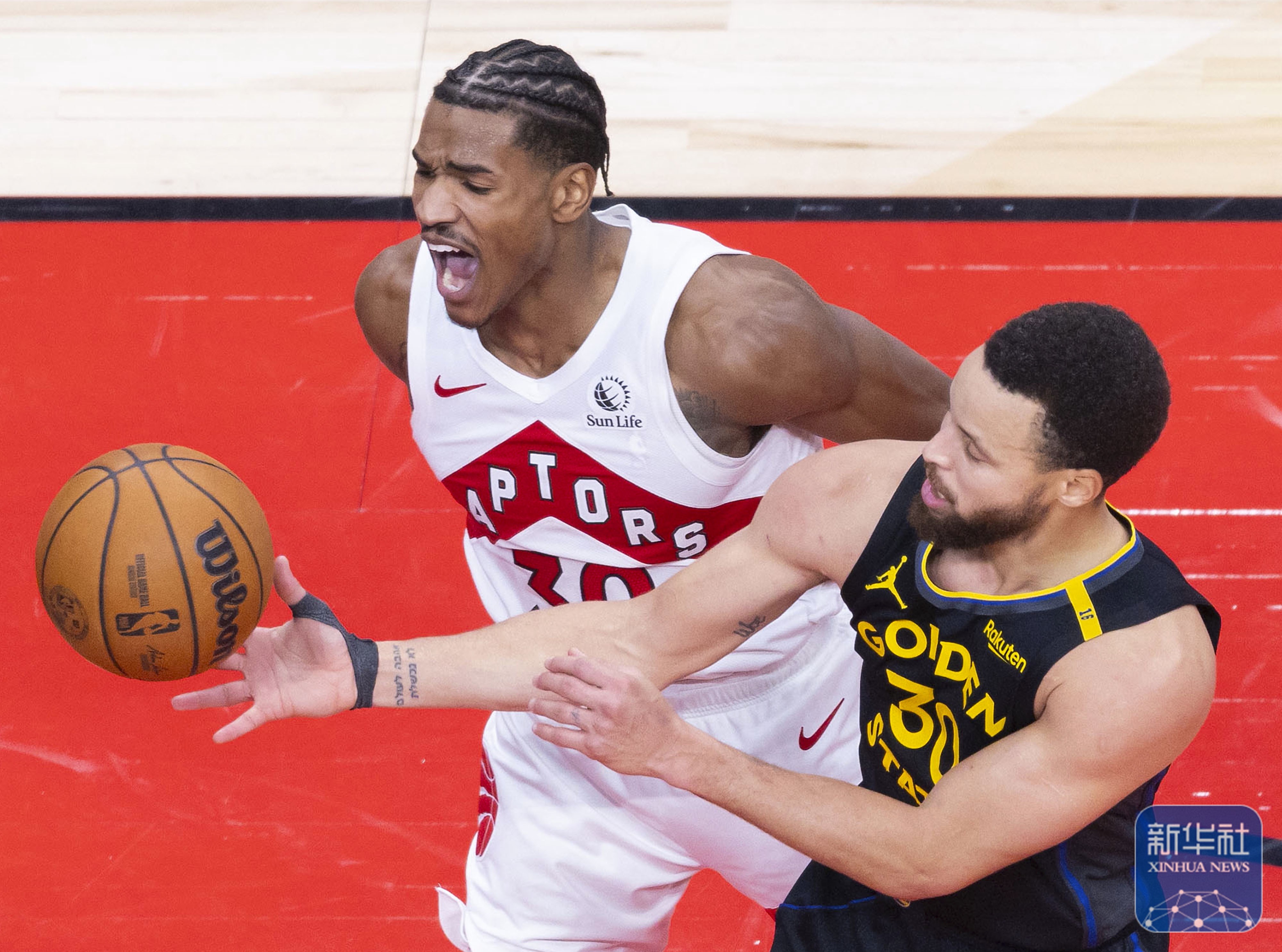 包含猛龙新援对决人主力，谁胜谁负？的词条