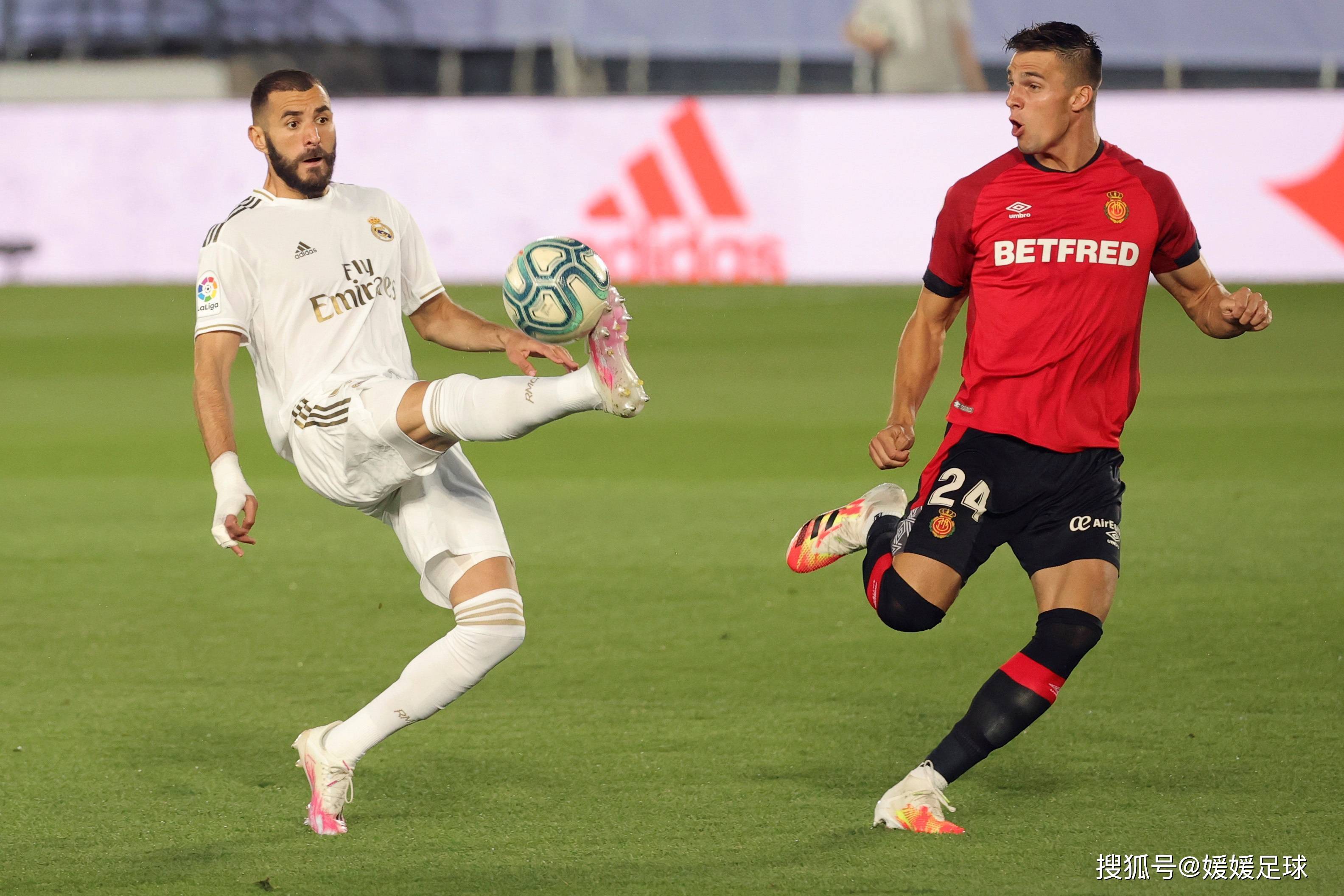 关于帕尔马斯大胜格拉纳达,实现保级突围的信息 关于帕尔马斯大胜格拉纳达,实现保级突围的信息