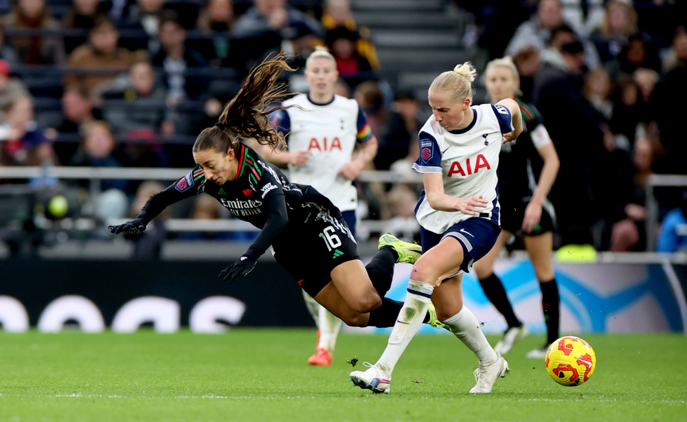 关于阿森纳遭遇困境,英格兰足球联赛前景黯淡!的信息 关于阿森纳遭遇困境,英格兰足球联赛前景黯淡!的信息