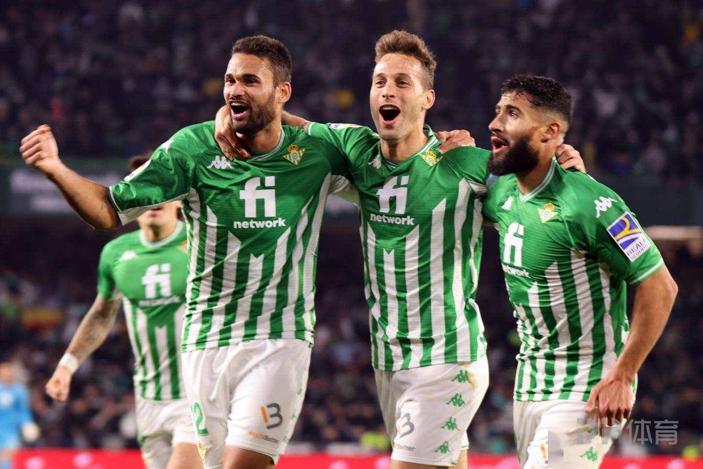 那不勒斯连战连捷,球队斥资购入巨星步入佳境的简单介绍 那不勒斯连战连捷,球队斥资购入巨星步入佳境的简单介绍