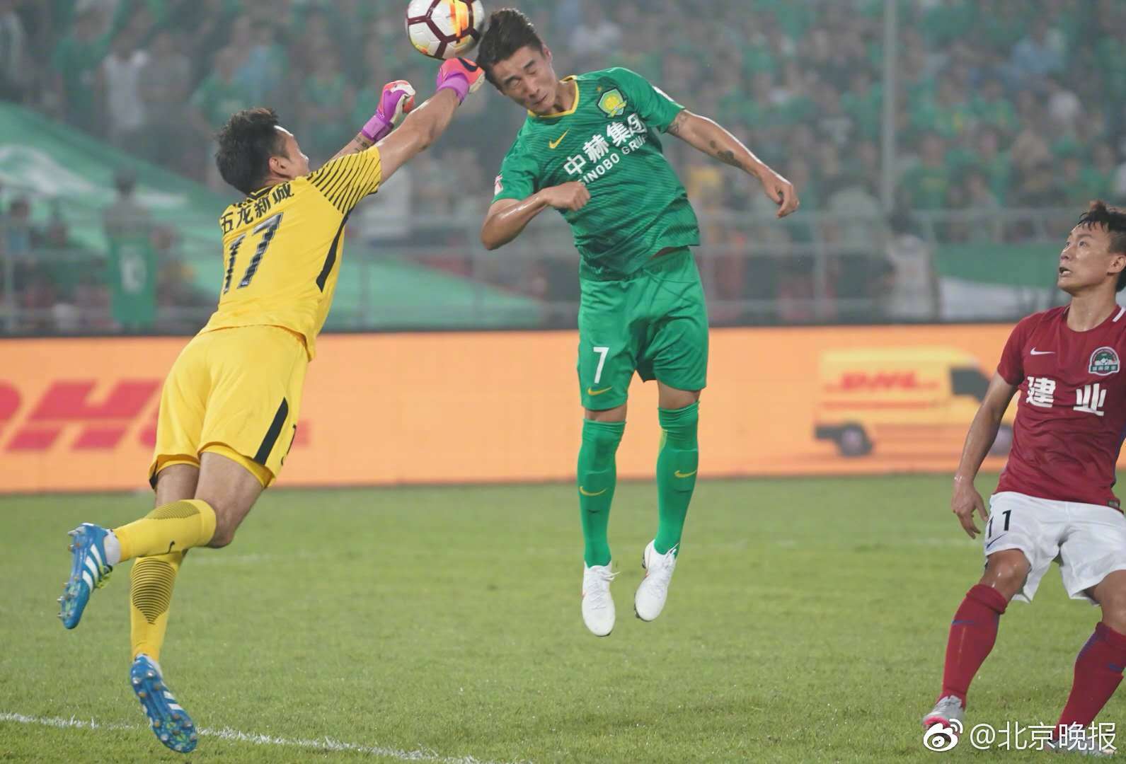 建业客场惨遭绝杀,遗憾失利 建业客场惨遭绝杀,遗憾失利