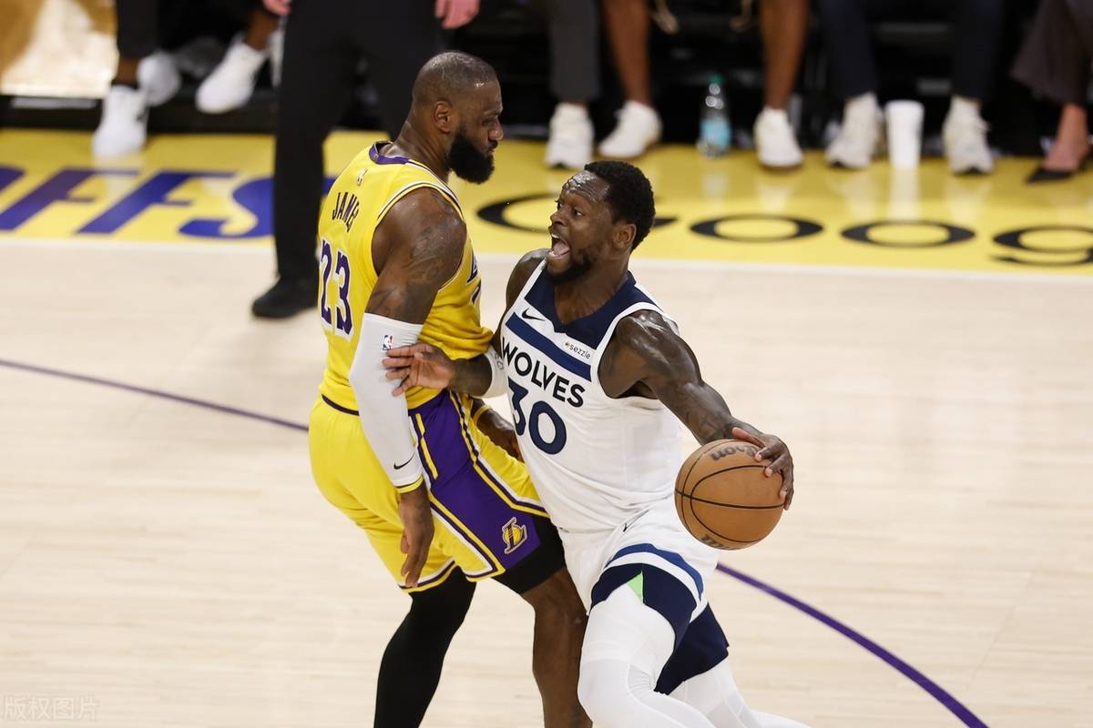 集体充分发挥优势,湖人再胜一城的简单介绍 集体充分发挥优势,湖人再胜一城的简单介绍