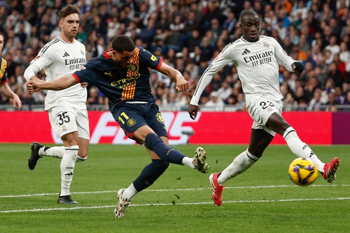 关于赫罗纳主场击败对手,逼近前四的信息 关于赫罗纳主场击败对手,逼近前四的信息