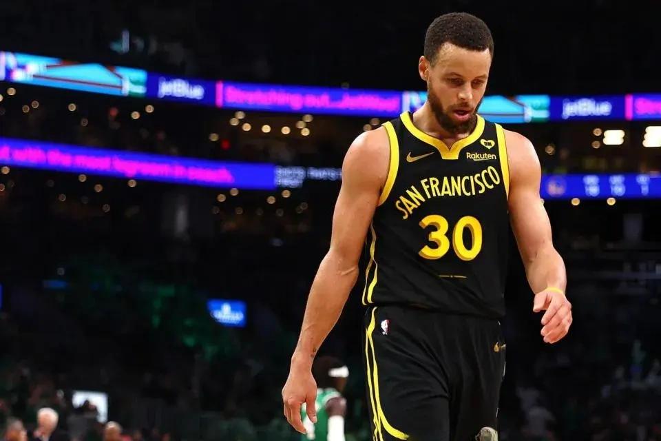 新晋射手王出炉，创下历史记录，球迷掌声不断的简单介绍