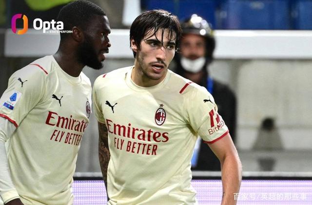 关于罗马逆转击败佛罗伦萨，积分榜上升的信息