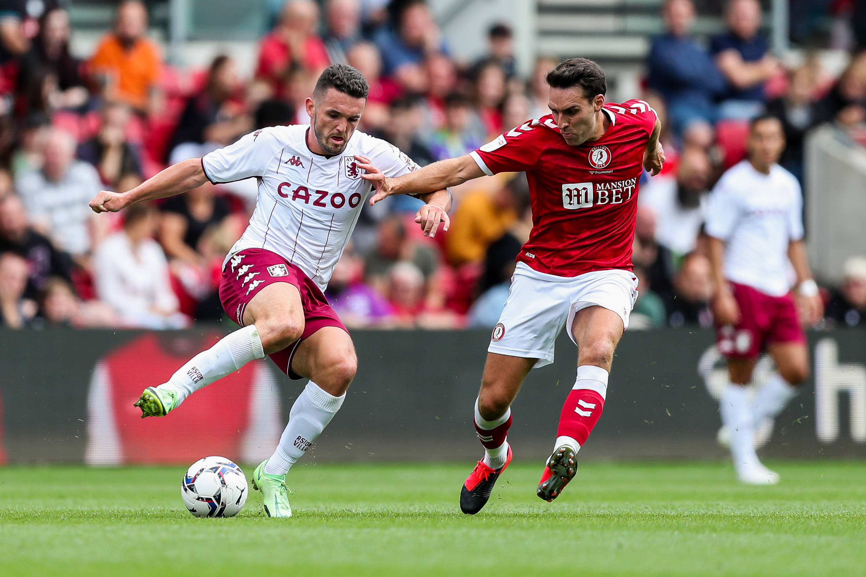 关于卡迪夫城队连续遭遇困境，球员士气低迷迫切寻找突破口的信息