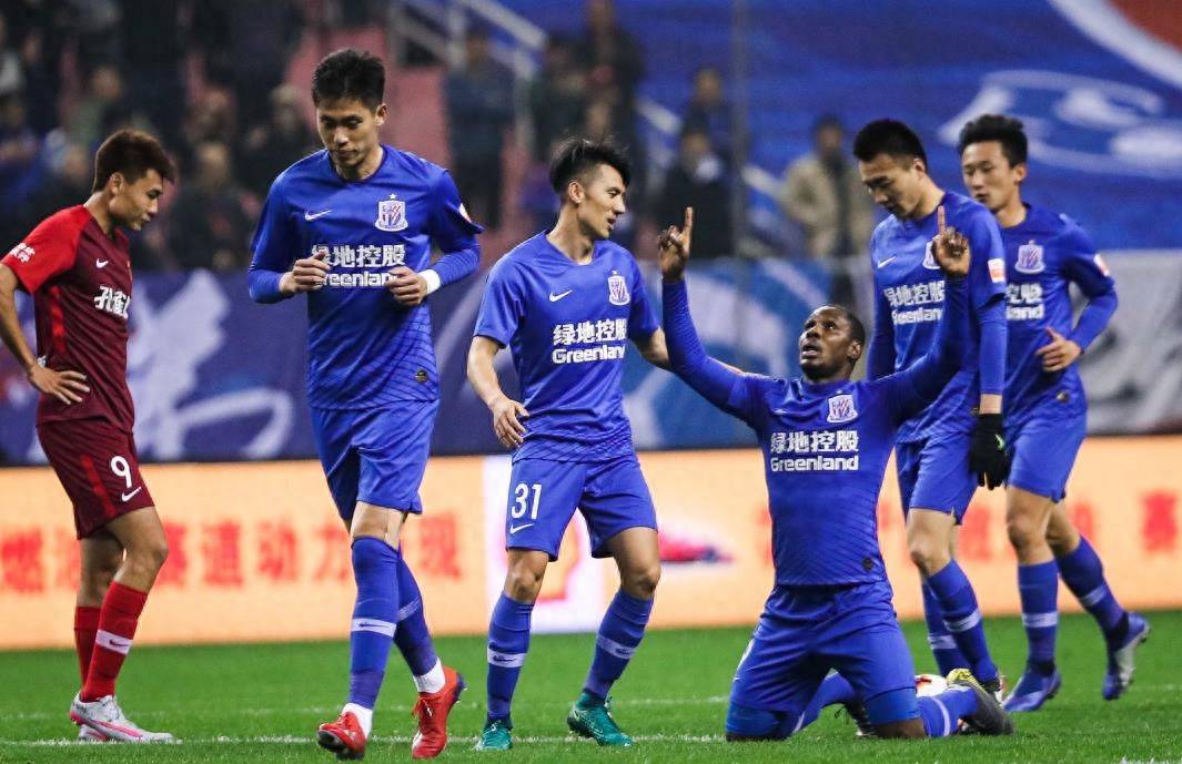 沙尔克遭遇连败！保级形势严峻，球迷呼吁救赎的简单介绍