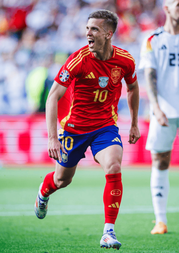 关于罗马青训球员崭露头角,表现获得好评的信息 关于罗马青训球员崭露头角,表现获得好评的信息