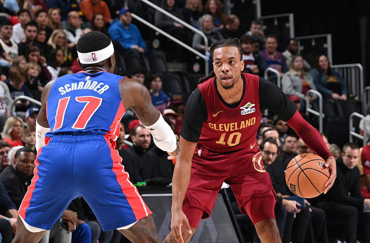 爵士凭借米切尔的出色表现,击败国王的简单介绍 爵士凭借米切尔的出色表现,击败国王的简单介绍