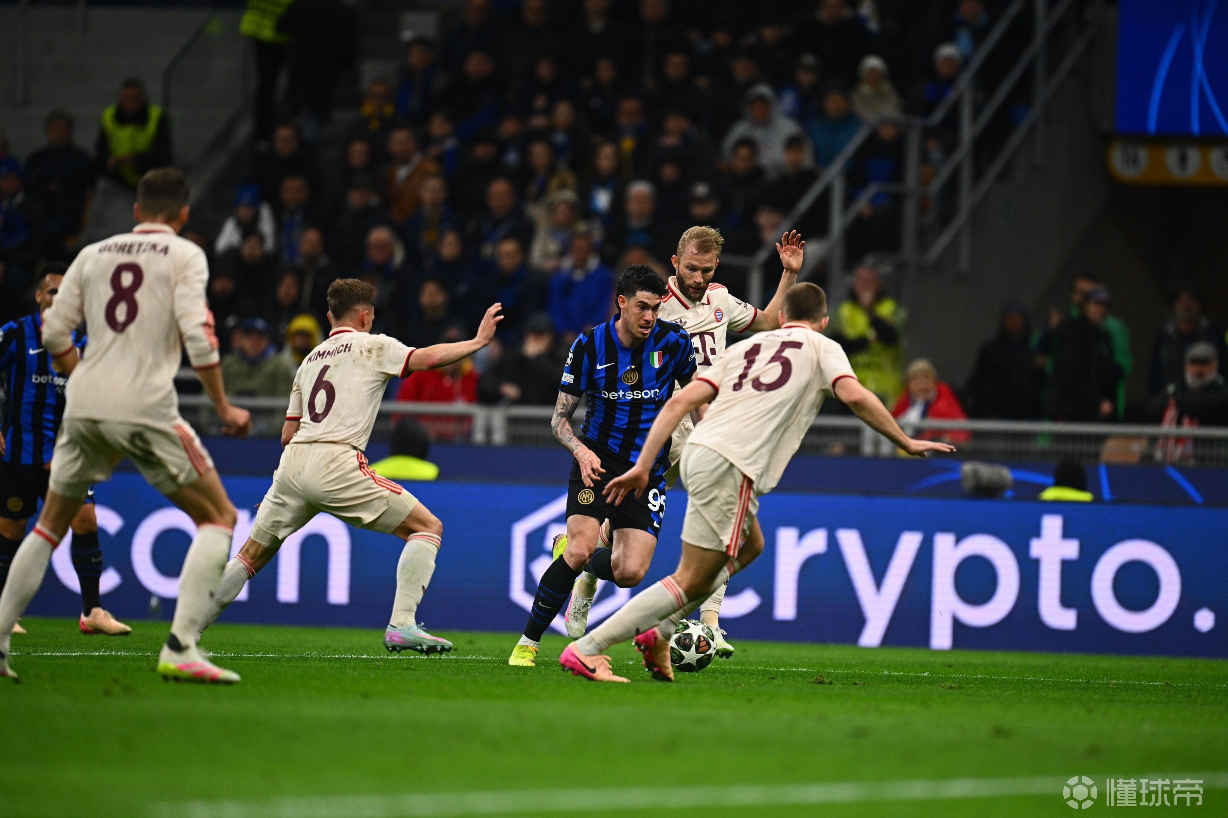 国际米兰全面击败对手,欧冠实力强劲 国际米兰全面击败对手,欧冠实力强劲