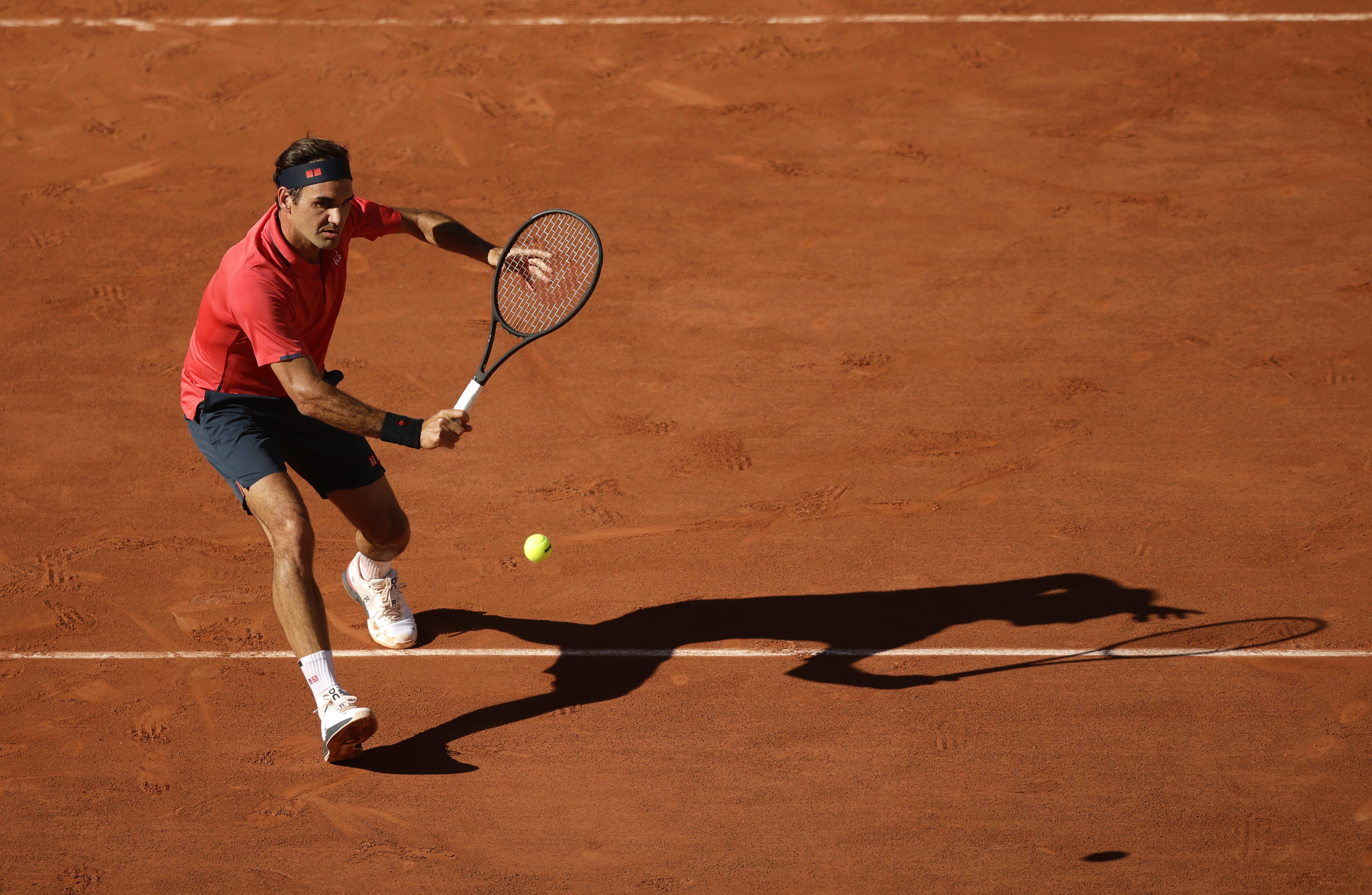 法国网球队完胜意大利网球队，费德勒统治全场的简单介绍